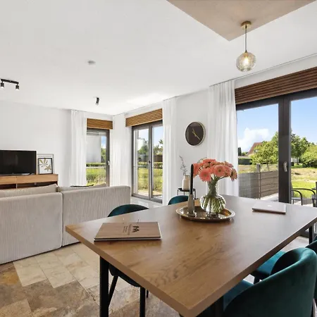 Apartment Ferienhaus-terrassen-parkplatz