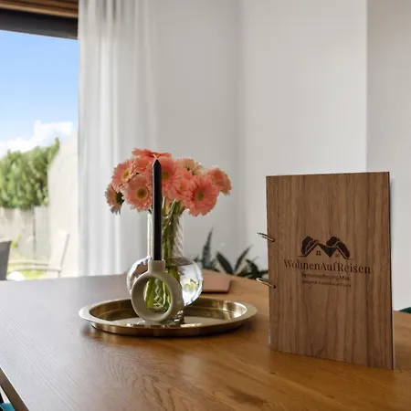 Ferienhaus-terrassen-parkplatz Apartment *